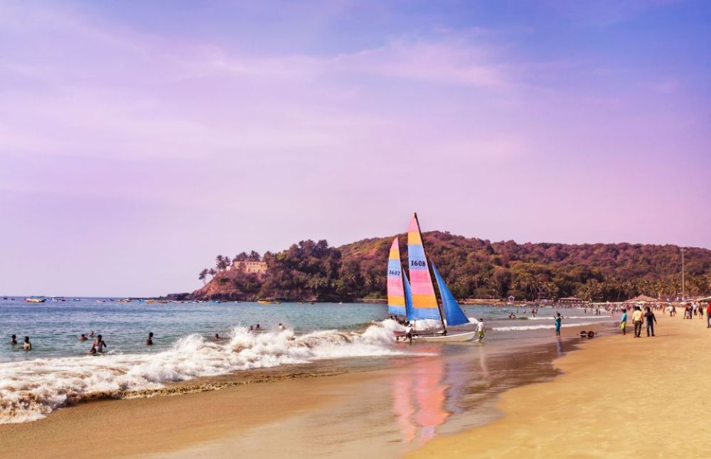 Goa Escapade: Sunsets, Beaches & Adventure